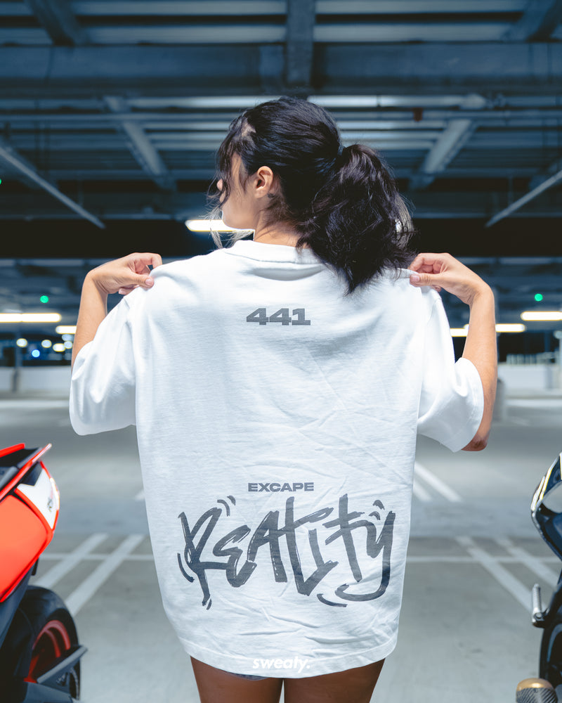 SIGNATURE WHITE-TEE
